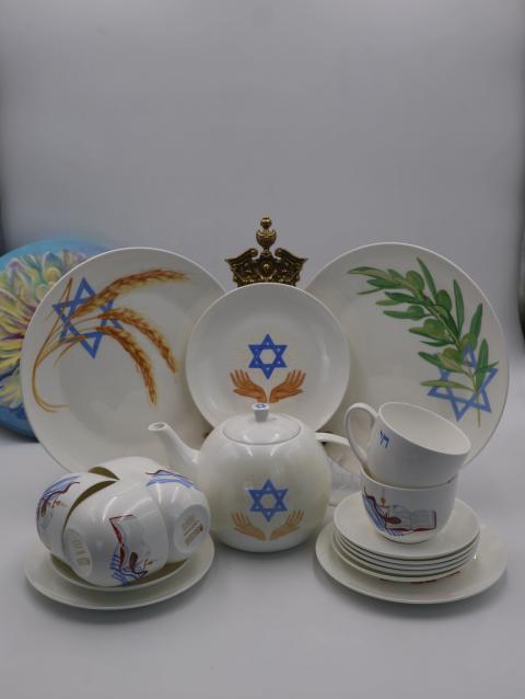 Сервиз в традиционном иудейском стиле