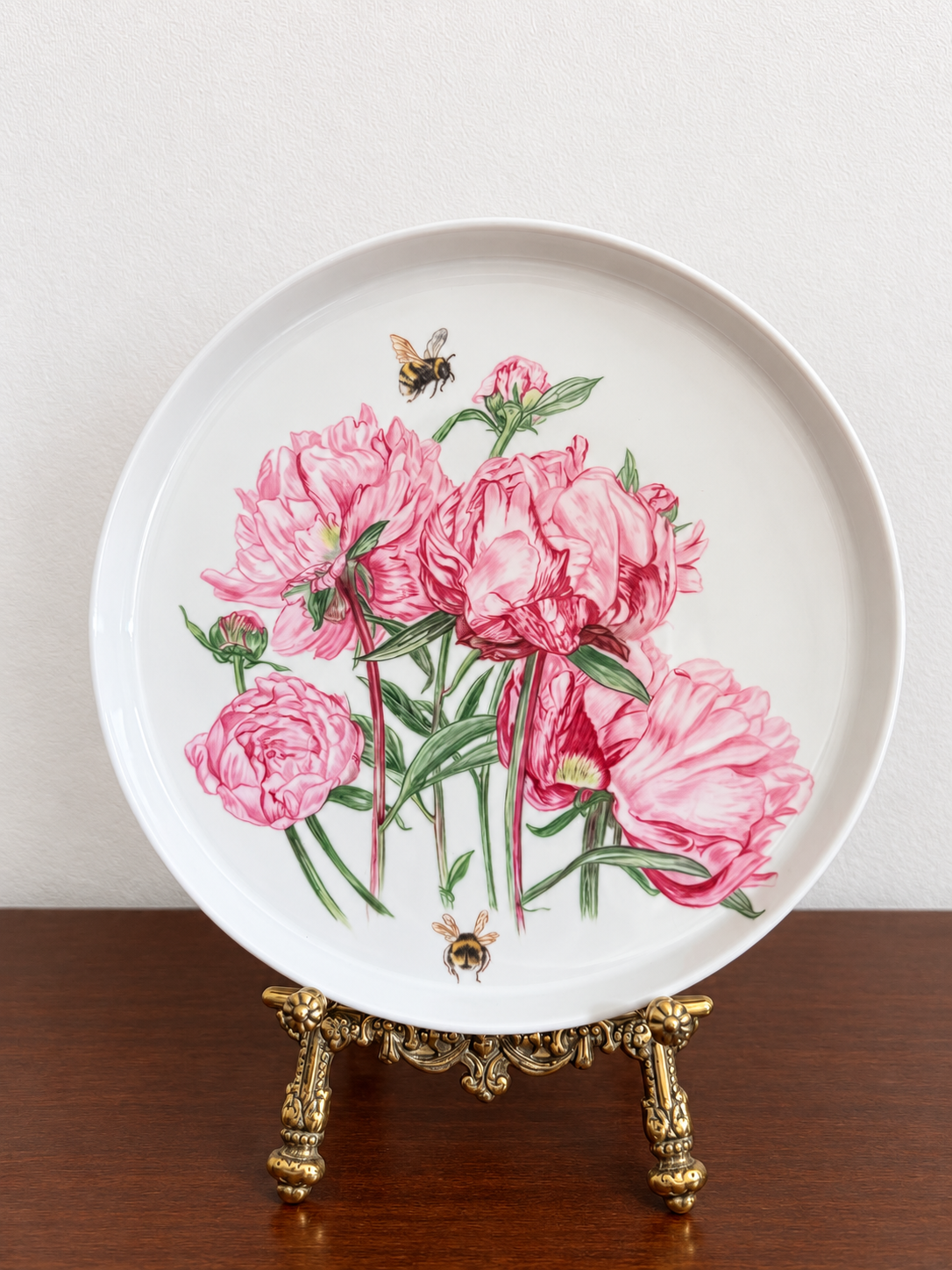 Пионы и пчёлы